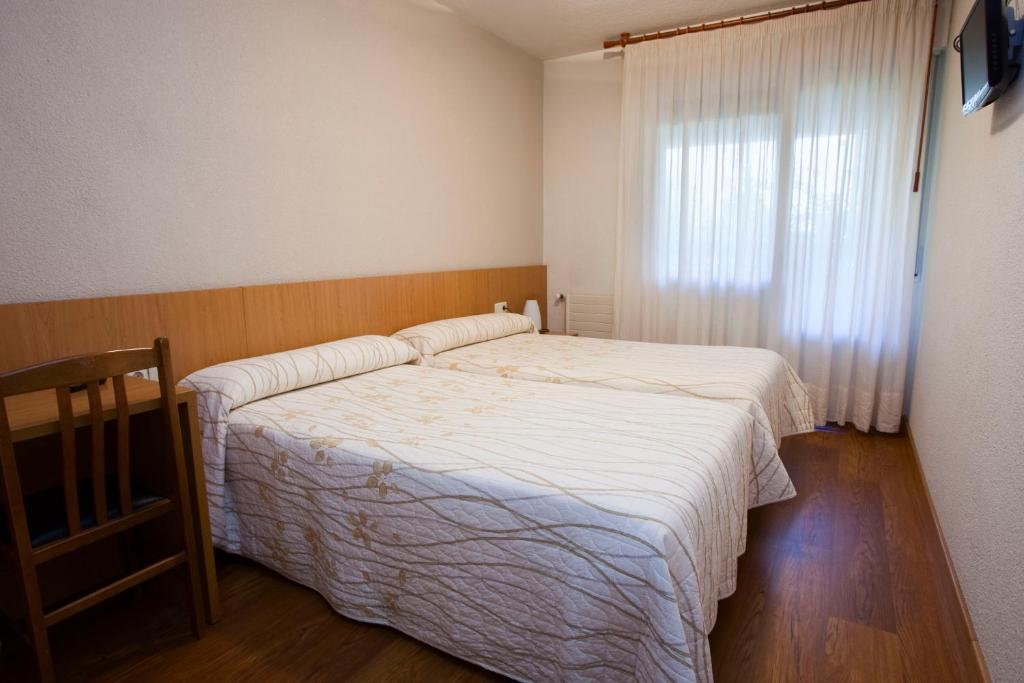 Hostal Abodi بنبلونة الغرفة الصورة